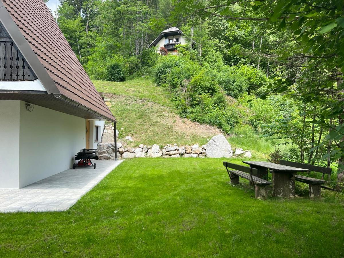 Our Forest House Trzic Luaran gambar