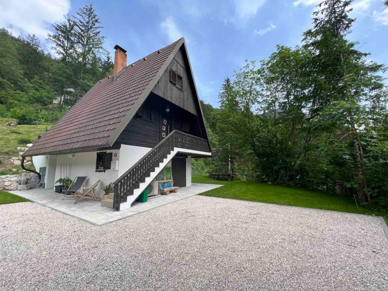 Our Forest House Trzic Luaran gambar